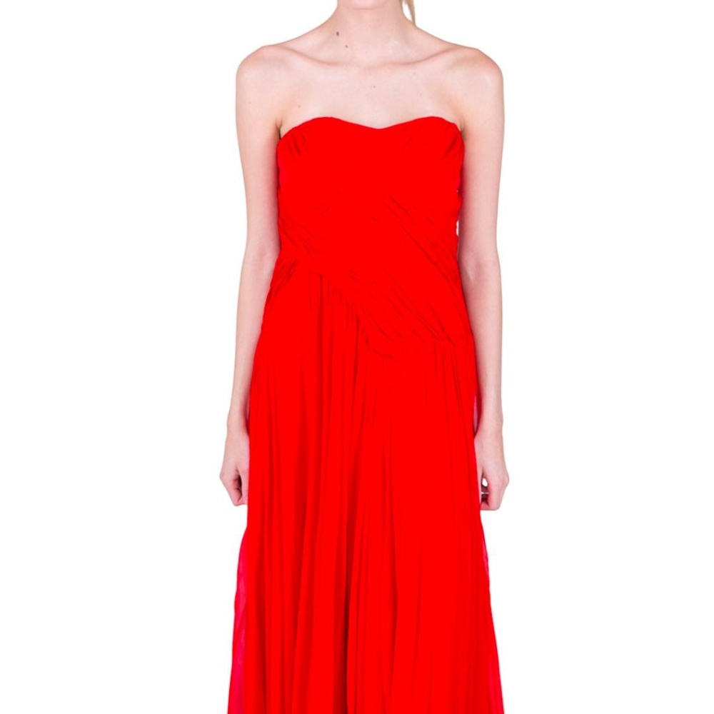 Red Crossdrape